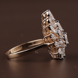 Anillo de Compromiso para Mujer en Plata, Oro de 10K, Oro de 14K, Oro de 18K, Diamante Cultivado en Laboratorio de 2.1 Quilates, Joyería Fina y Elegante para Novia - Product Image 3