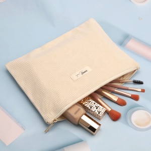 Bolsa de Cosméticos de Tela de Pana con Cierre, Diseño Nuevo, Logotipo Personalizado Impreso, Bolsa de Maquillaje de Viaje de Terciopelo y Franela - Product Image 2