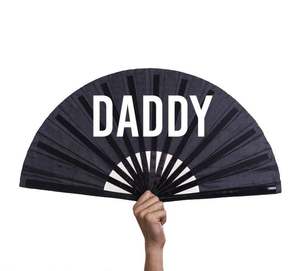 Abanico de Bambú de Poliéster Satinado de 33 cm con Impresión de Logotipo Personalizado, Estilo de Arte Folclórico Tradicional con Diseño de Arcoíris Tallado y Orgullo Gay - Product Image 5