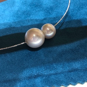 Collier de perles d'Akoya blanches australiennes miniatures de 6 à 7 mm, naturelles, sans couleur, avec une perfection subtile - Product Image 3