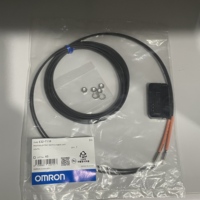 Capteur à fibre optique E32-T11R 2M à détection traversante avec vue latérale M4 et câble flexible de 2m