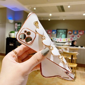 <span class=keywords><strong>Coque</strong></span> <span class=keywords><strong>de</strong></span> téléphone <span class=keywords><strong>de</strong></span> placage <span class=keywords><strong>de</strong></span> luxe <span class=keywords><strong>avec</strong></span> amour coeur chaîne dragonne filles <span class=keywords><strong>coque</strong></span> pour iPhone 11 12 13 14 15 16 Pro Max XS X XR - Product Image 5