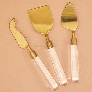 Juego de Herramientas decorativas para queso, mango de resina transparente hecha a mano, acabado en oro y acero inoxidable - Product Image 6