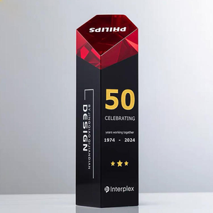 Diamante rojo ámbar creativo con trofeo de cristal negro - Product Image 5