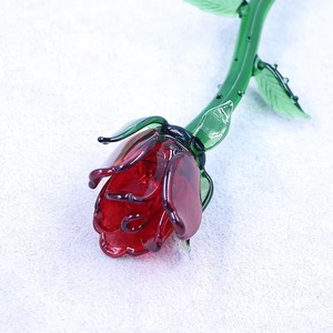 Rosa in Cristallo di <span class=keywords><strong>Murano</strong></span> Colorata Personalizzata all'Ingrosso, Rosa a Stelo Lungo con Cono Elegante in Vetro Artigianale - Product Image 6