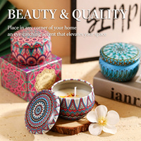 Set Hadiah Lilin Aromaterapi Buatan Tangan dari Lilin Kedelai Beraroma Kustom Grosir dalam Kotak Kaleng dengan Bunga Kering dan Kristal untuk Diwali/Natal.