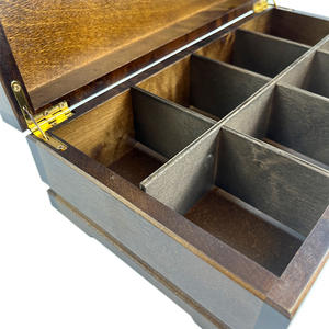 <span class=keywords><strong>Scatola</strong></span> regalo artigianale in <span class=keywords><strong>legno</strong></span> di betulla d'acero | Custodia regalo naturale a 8 Grid con Logo floreale stampato in seta - Product Image 3