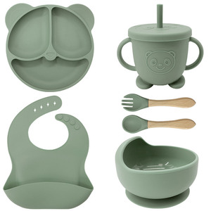 Ensemble d'alimentation pour bébé en gros : Bavoirs, bols, assiettes, cuillères et tasses en silicone non toxique, adaptés aux nourrissons - Product Image 6