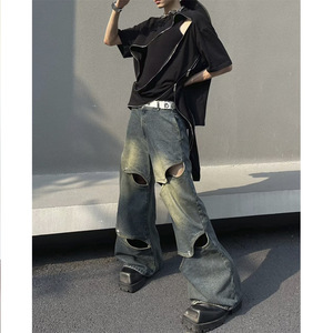 Jeans pour hommes à ourlet contrastant, coupe droite, en denim, avec détails audacieux, vente en gros - Product Image 1