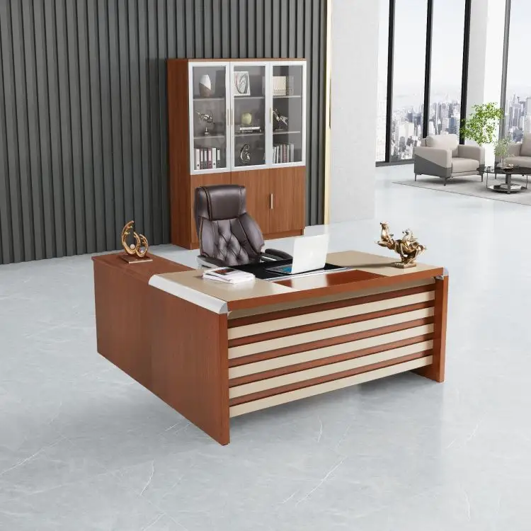 Tavolo da ufficio direzionale moderno in legno a forma di L per ufficio