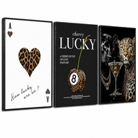 Décoration murale Trio Lucky Ace Léopard encadrée noir mat épuré pour les fêtes sur le thème du Commonwealth, idéale pour les commandes de décoration Lucky Charm