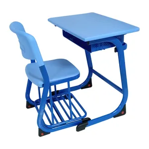 학교 가구 사용을위한 단일 책상과 간단한 학생 의자와 테이블 교실 가구 하이 퀄리티