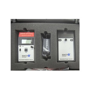 Compteur de champ électrostatique Simco modèle 775 avec chargeur et batterie pour la mesure statique - Product Image 1