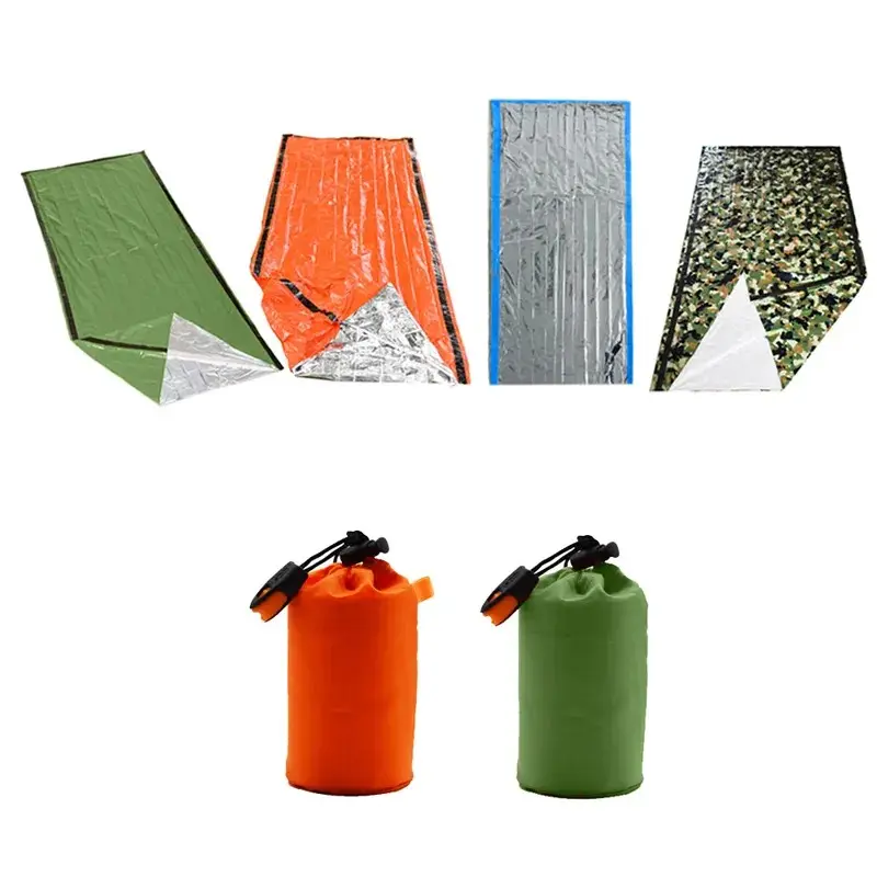 キャンプハイキングアウトドアアドベンチャーアクティビティ用の防水軽量緊急マイラー寝袋