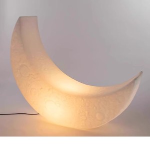 Lampe de sol créative PM Nordic Hotel Living Room Sofa Large Moon, sculpture décorative de luxe en acrylique pour intérieur/extérieur. - Product Image 3