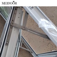 Maison double triple vitrage Image fenêtre stores écran verre transparent isolation thermique et phonique Villa aluminium fenêtres à battant