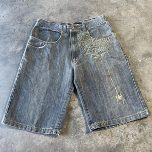 Streetwear d'été personnalisé pour hommes, vêtements de ville brodés en coton hip hop punk tendances, shorts essentiels en <span class=keywords><strong>jean</strong></span> délavés à l'acide, shorts streetwear - Product Image 2