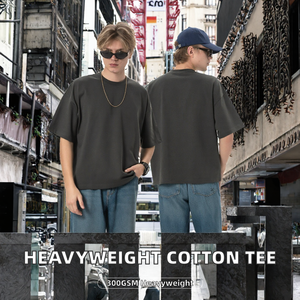 เสื้อยืดโอเวอร์ไซส์ 300GSM ผ้าฝ้าย 100% ทรงสตรีทแวร์ คอกลม แขนสั้น รับสกรีนโลโก้ด้านหน้า - Product Image 2