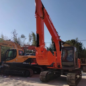 Excavadora Usada Hitachi EX120-5 de 12 Toneladas, Modelo Popular Japonés en Buen Estado, Disponible en Stock - Product Image 5