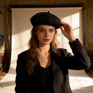 Béret Chic et Élégant à Pois pour Femme – Collection Printemps/Automne Décontractée – Chapeau <span class=keywords><strong>Citrouille</strong></span> Octogonal d'Inspiration Rétro Artistique pour la Plage - Product Image 3