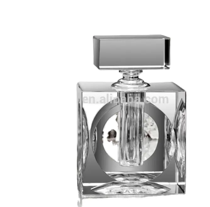 Crystal Art 3ミリリットルEmpty Glass Luxury Flower Shaped Perfume Bottle Wedding Giveaway Gift