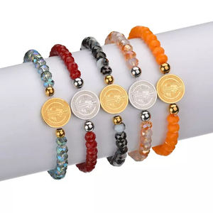 2023 nouveaux Bracelets élastiques perlés colorés faits à la main, Bracelets à breloques ronds en acier inoxydable gravés Double face pour femmes - Product Image 1