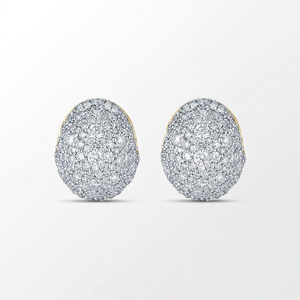 Pendientes Huggie con Diamantes Curvos de Laboratorio, 5.38 Ct, Color GH, Claridad VS, 353 Piedras, Oro Amarillo de 18K, Estilo Runway Glam - Product Image 1