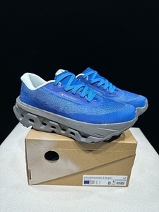 Unisex Low-Top Laufschuhe mit Mesh-Obermaterial und rutschfester Gummisohle für den Frühling - Product Image 4