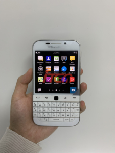 Trong Kho Mở Khóa Tính Năng Điện Thoại 4G 3.5 "QWERTY Bàn Phím Thứ Hai Tay Điện Thoại Di Động Cho Blackberry Cổ Điển Q20 - Product Image 5