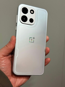 Teléfono Inteligente OnePlus 6 5G LTE CDMA, Pantalla AMOLED de 6.7 Pulgadas y 144 Hz, Snapdragon 8S Gen4, Batería de Más de 9000 mAh, NFC, Android 16, Doble SIM - Product Image 1