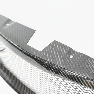 REJILLA DELANTERA DE FIBRA DE CARBONO PARA GRB IMPREZA WRX - Product Image 1