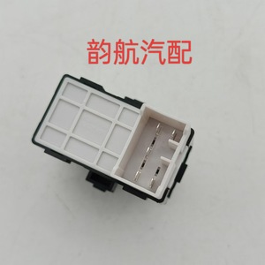 สวิตช์ควบคุมกระจกไฟฟ้าฮุนได ซานตาเฟ่ รุ่น 93580-A00004X 12V อัตโนมัติ - Product Image 3