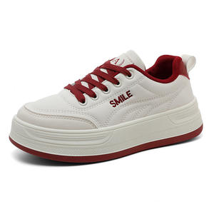 Chaussures de marche quotidiennes pour femmes 2026 personnalisées, à lacets, style mocassins épais, légères, antidérapantes, imperméables, en maille, pour l'automne - Product Image 5