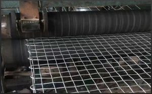 Grillage soudé en <span class=keywords><strong>acier</strong></span> <span class=keywords><strong>galvanisé</strong></span> robuste pour soutien minier dans les mines <span class=keywords><strong>de</strong></span> charbon - Product Image 4