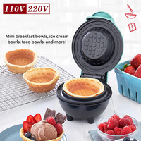 Mini gaufrier électrique double tension avec plaques antiadhésives pour bols à tacos, coupes à glace et bols à gaufres, idéal pour le petit-déjeuner à la maison