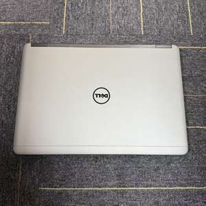 7450 95% ブランドの新しいビジネス用ラップトップインテルコアI3-5th Gen 4GB RAM 128GB SSD SSD 14インチ英語キーボード在庫 - Product Image 3