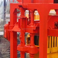 Machine à fabriquer des blocs hydrauliques manuels YAODA avec PLC et contrôle moteur pour une production de briques en ciment à haute productivité