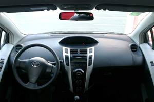 Voitures d'occasion en <span class=keywords><strong>stock</strong></span> Voiture à essence à grande vitesse à yota <span class=keywords><strong>yaris</strong></span> 2015 à yota <span class=keywords><strong>yaris</strong></span> <span class=keywords><strong>cross</strong></span> - Product Image 5