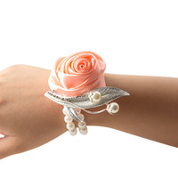 Homme Mariage Boutonnière Soie Roses Poignet Corsage Bracelet Demoiselle D'honneur Fleurs Témoin Boutonnière Costume Accessoires