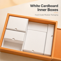Boîte cadeau en papier pliante de luxe sur mesure à 3 niveaux avec poignée en cuir, boîte d'emballage magnétique à ouverture facile avec gaufrage à chaud doré pour les fêtes