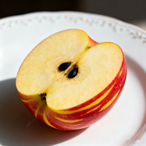 <span class=keywords><strong>2025</strong></span> bán buôn táo fuji tươi xúc xắc đỏ cắt rau và trái cây - Product Image 3