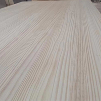 Planches de bois de pin massif à haute élasticité et perméabilité, fourniture directe d'usine