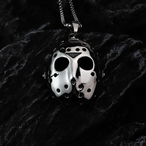 Kalung Liontin Topeng Jason Friday the 13th 2026, Kalung Horor Gothic dari Baja Anti Karat untuk Pria - Product Image 2