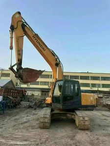Offre Spéciale : Excavatrice d'occasion HYUNDAI R215LC-7, 21 tonnes, hydraulique, modèles 215VS, 215-9, 220LC-5, 220LC-9S, 225-9S, 225VS, certifiée CE - Product Image 4
