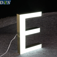 Panneau de signalisation électronique LED frontlit 3D personnalisé Décoration de vitrine sur le thème de l'univers pour magasin