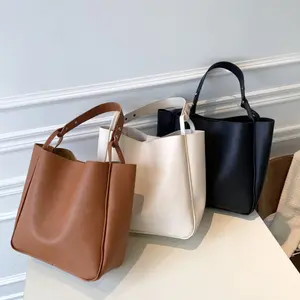 Factory Price Soft PU Leather Tote Shoulder Bag Big Capacity Tassel Handbag Wholesale Women's Shoulder Bags Tote Bag