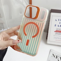 Nouvelle Arrivée Coque Magnétique pour Téléphone en TPU Laser et PC Rigide avec Bords Souples et Support Caméra Motif Valise pour iPhone 17 16