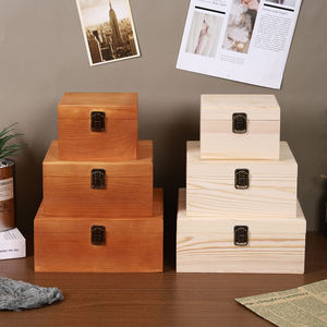 Caja de almacenamiento de madera Mystic Arts con tapa abatible para organizar joyas, exhibir en el escritorio de oficina o como accesorio de cine. - Product Image 2