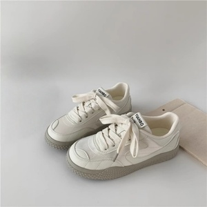 Chaussures de marche à lacets à semelle épaisse pour femmes, collection Automne-Printemps-Été-Hiver 2026, chaussures de skateboard personnalisées - Product Image 4