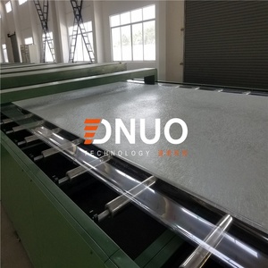 Machine de formage de tuiles en plastique renforcé de fibres avec revêtement en gel, moteur et moteur, facile à utiliser, largeur de feuille de 1500 mm - Product Image 3